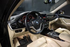 BMW X5 bild 8