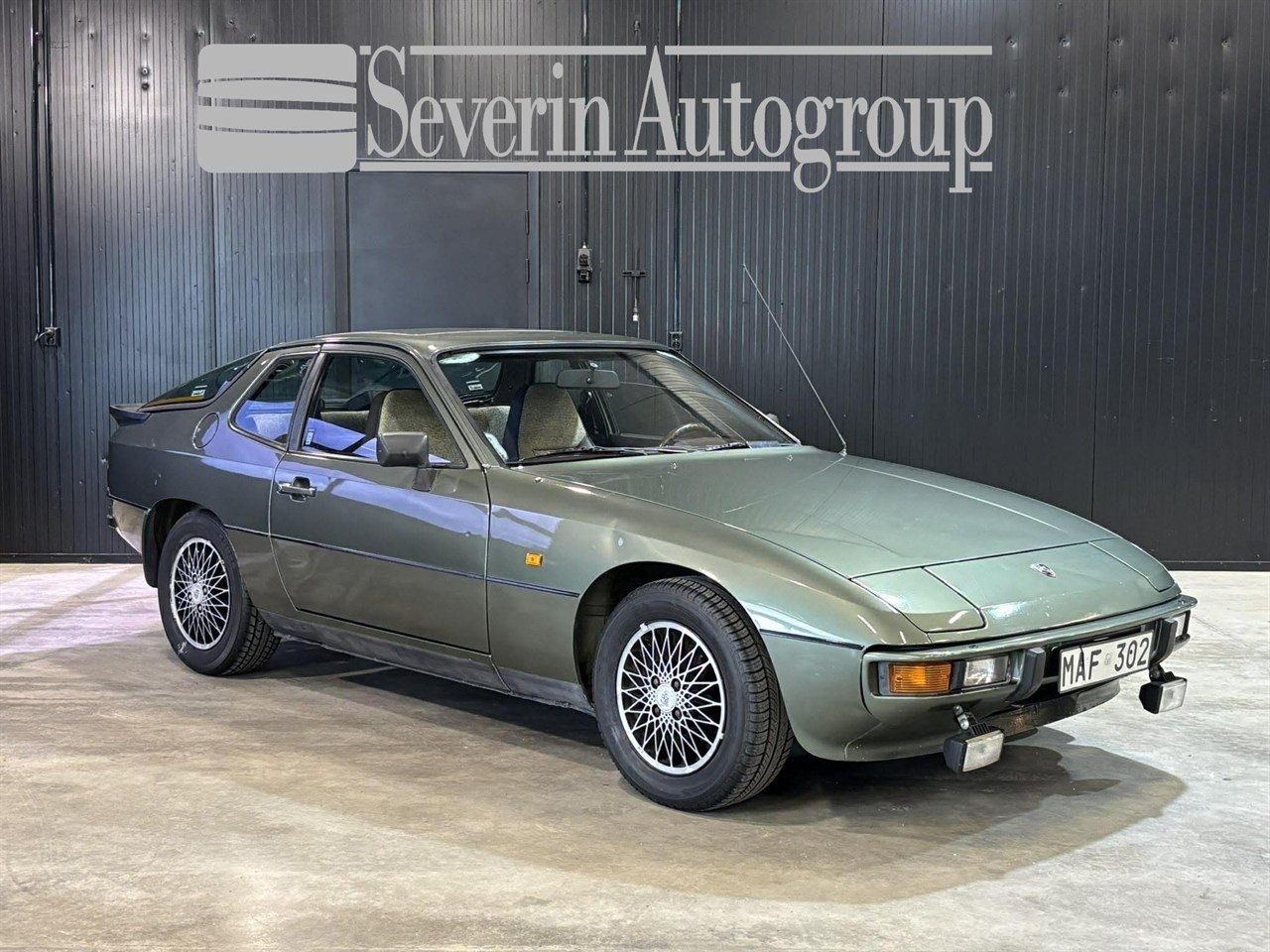 Porsche 924