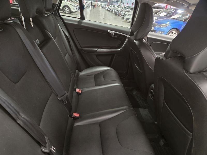 Volvo V60 bild 5