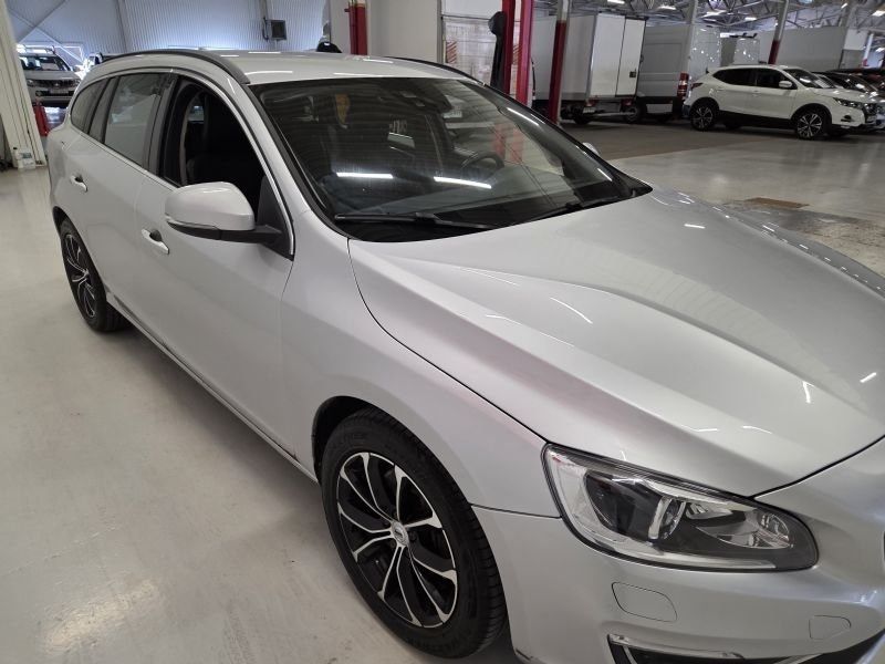 Volvo V60 bild 3