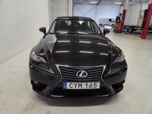 Lexus IS bild 2