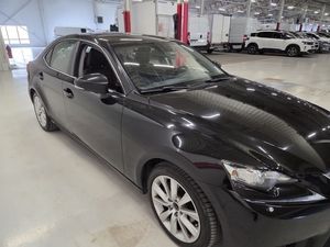 Lexus IS bild 3