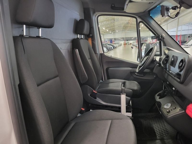 Mercedes Sprinter bild 7