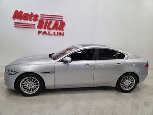 Jaguar XE bild 1