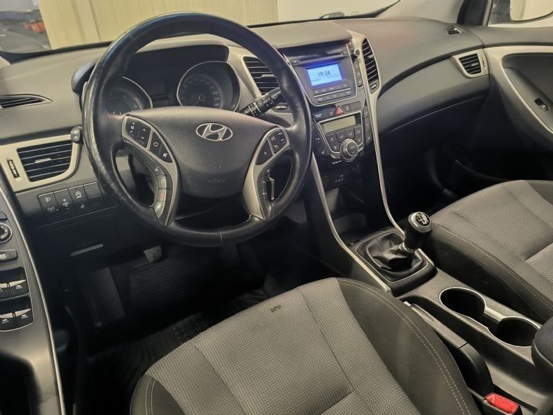 Hyundai i30 bild 6