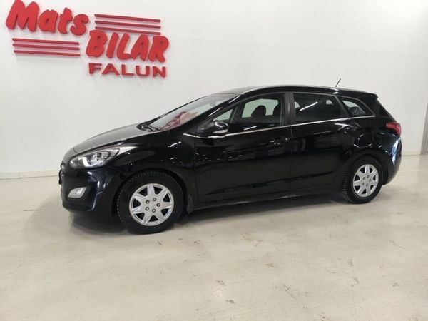 Hyundai i30 1,6 Crdi Manuell Kombi Comfort - 2015