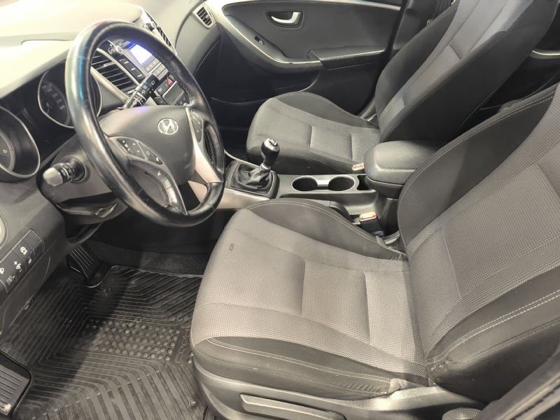 Hyundai i30 bild 7