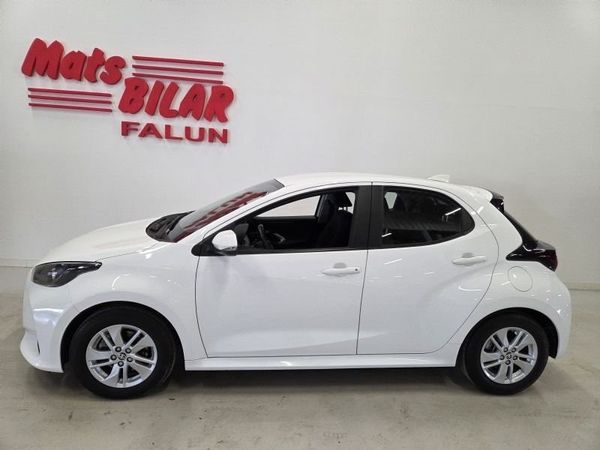 Toyota Yaris Hybrid Active Automat - 2022