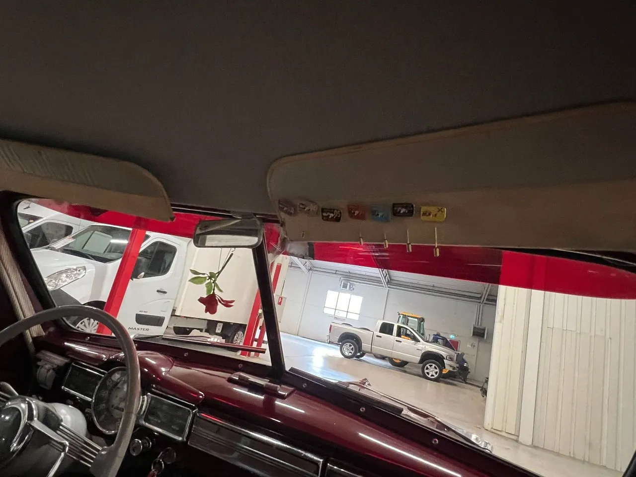 Vehicle image 21