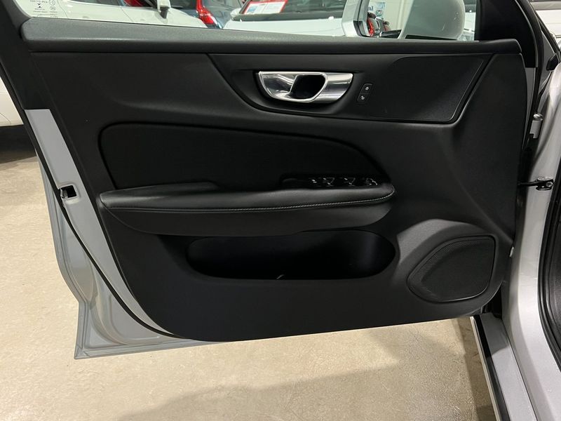 Volvo V60 bild 8