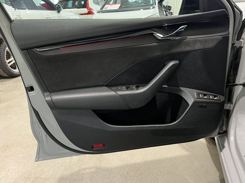 Skoda Octavia bild 9