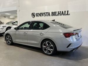 Skoda Octavia bild 2