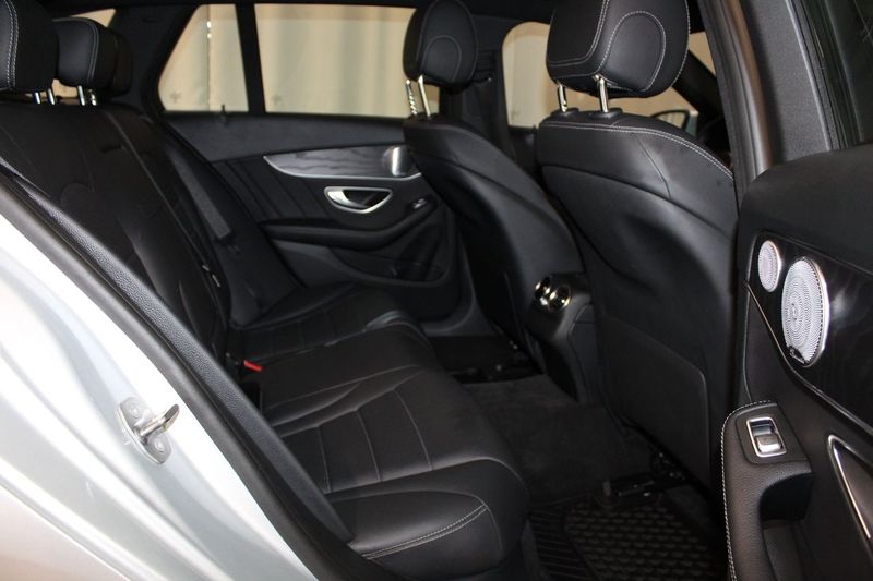 Mercedes C300 bild 18