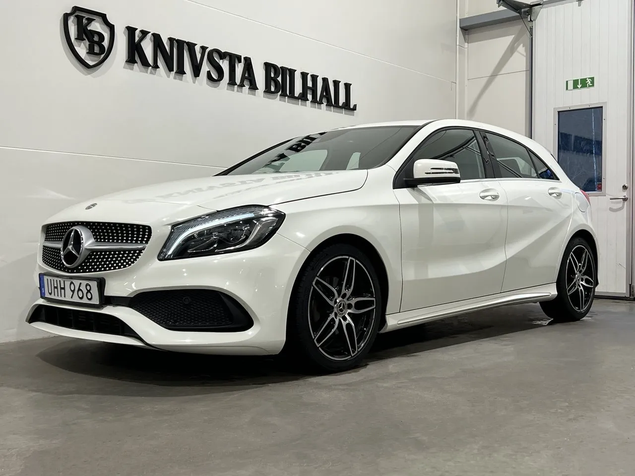 Vehicle image 20