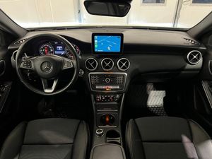 Mercedes A180 bild 14