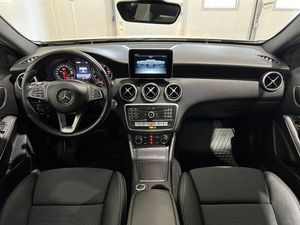 Mercedes A180 bild 14