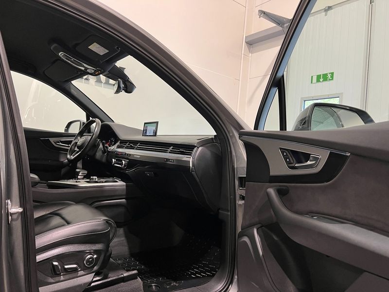 Audi Q7 bild 27