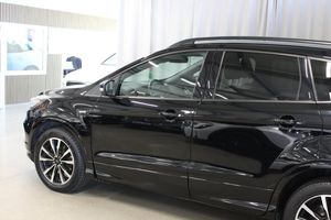 Ford Kuga bild 11