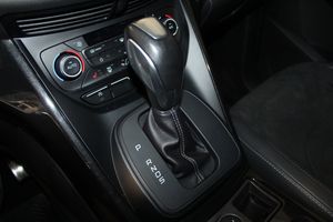 Ford Kuga bild 29