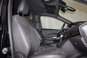 Ford Kuga bild 22