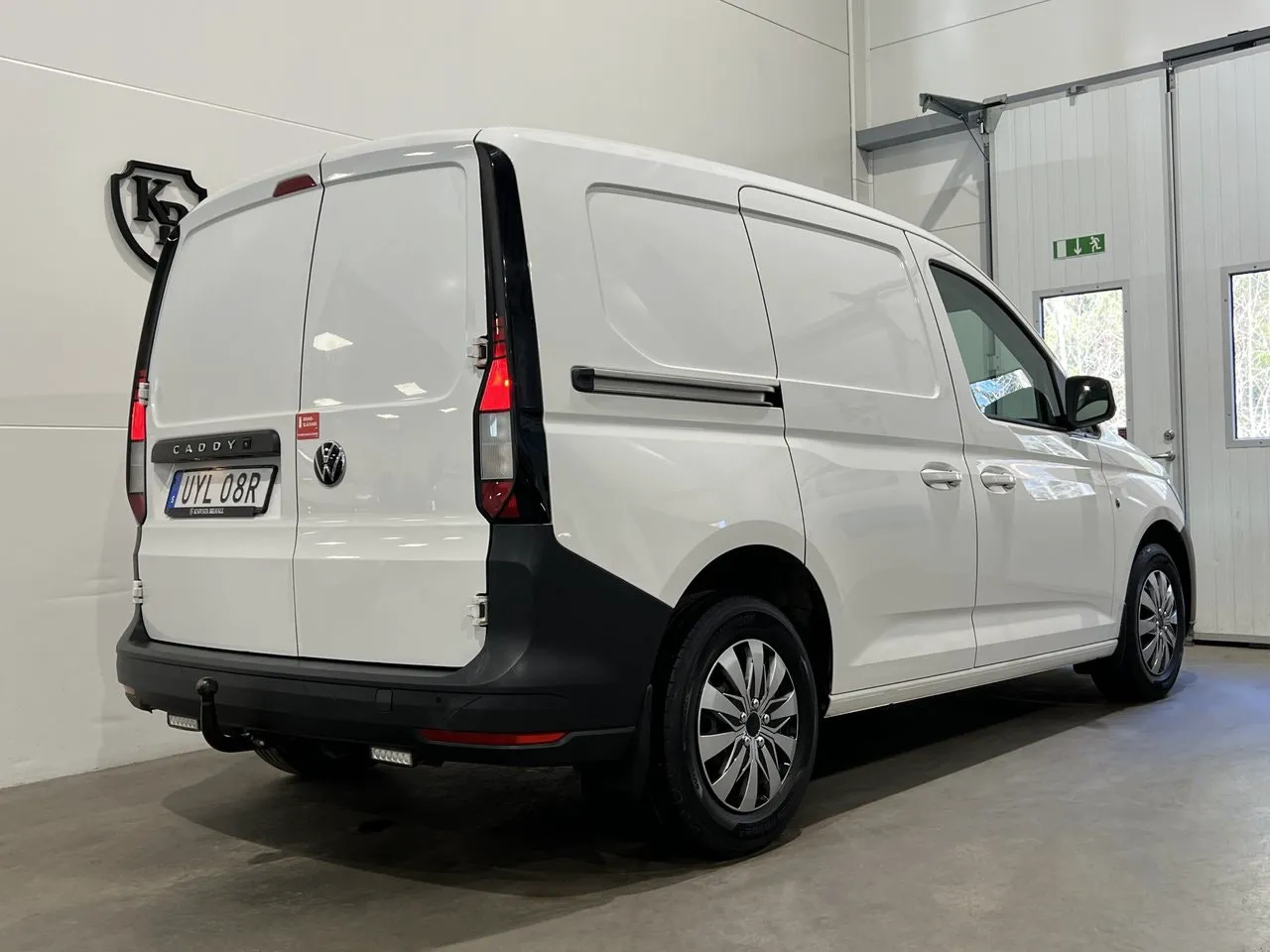 Vehicle image 20