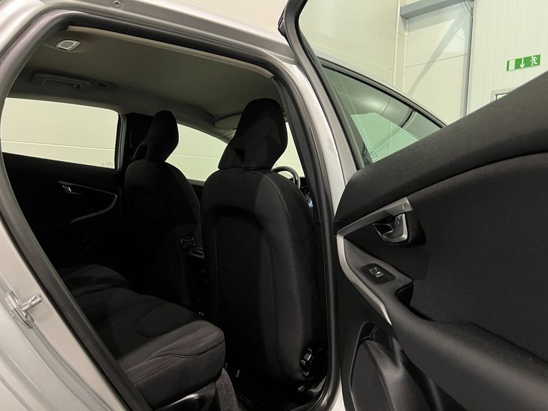 Volvo V40 bild 9