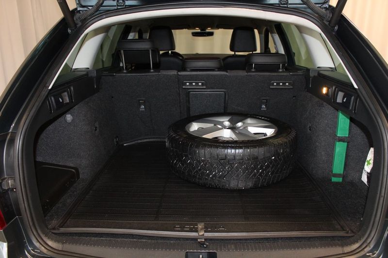 Skoda Octavia bild 11