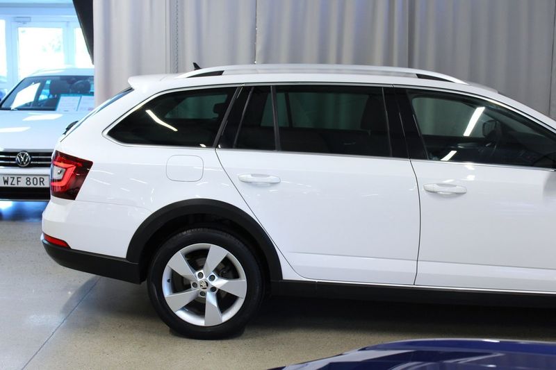 Skoda Octavia bild 4