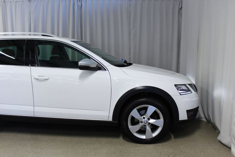 Skoda Octavia bild 6