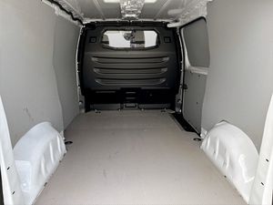 Peugeot e-Expert bild 6