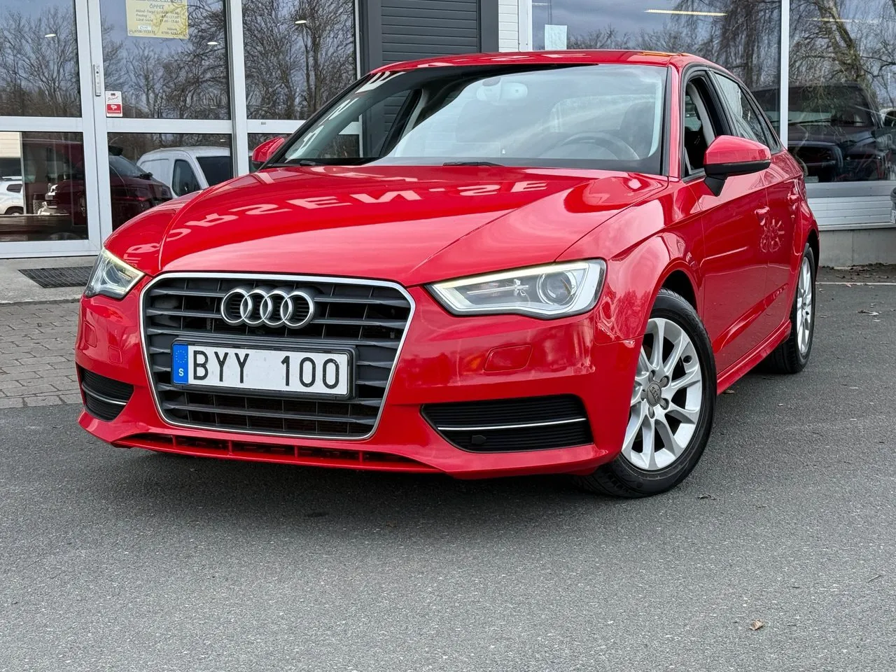 Vehicle image 1