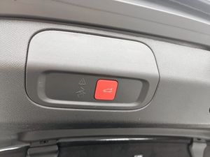 Peugeot 408 bild 17