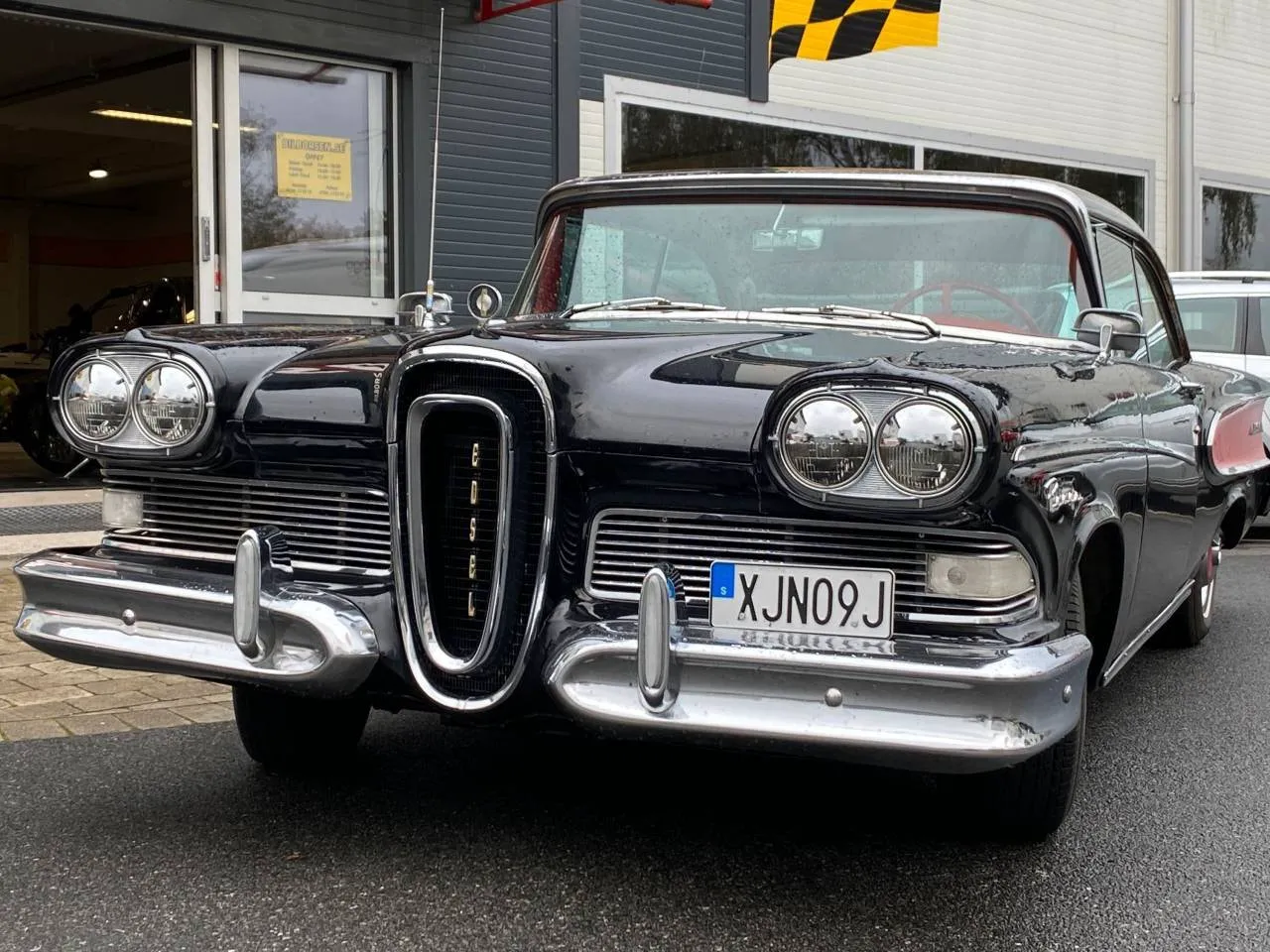 Vehicle image 1