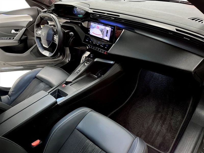 Peugeot 408 bild 12