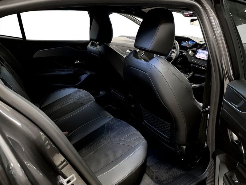 Peugeot 408 bild 13