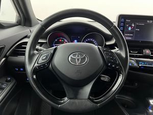 Toyota C-HR bild 19