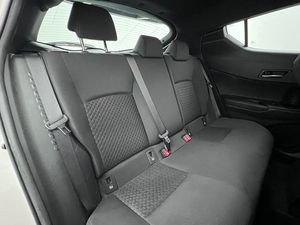 Toyota C-HR bild 17