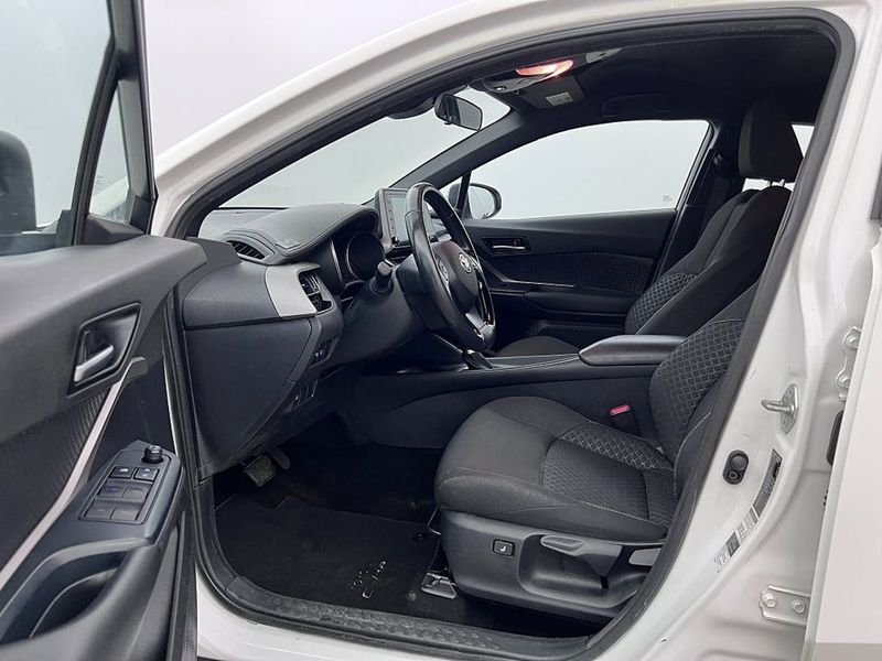 Toyota C-HR bild 13