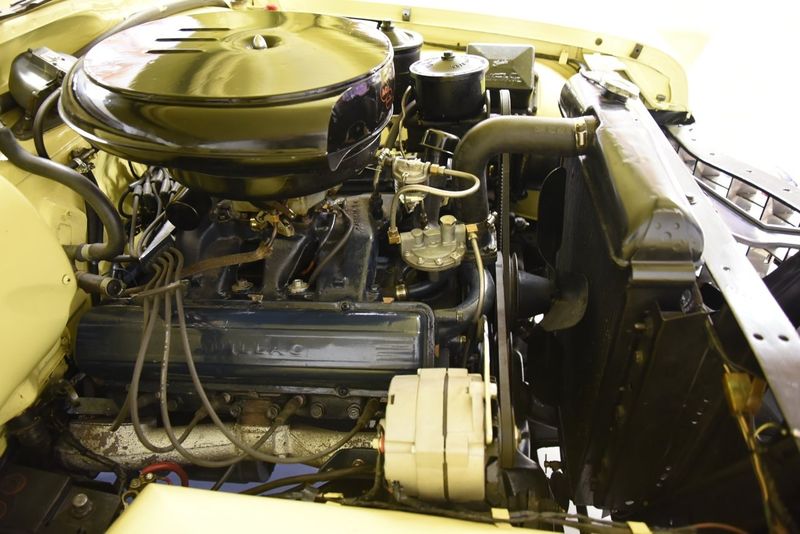 Cadillac Coupe DeVille bild 16