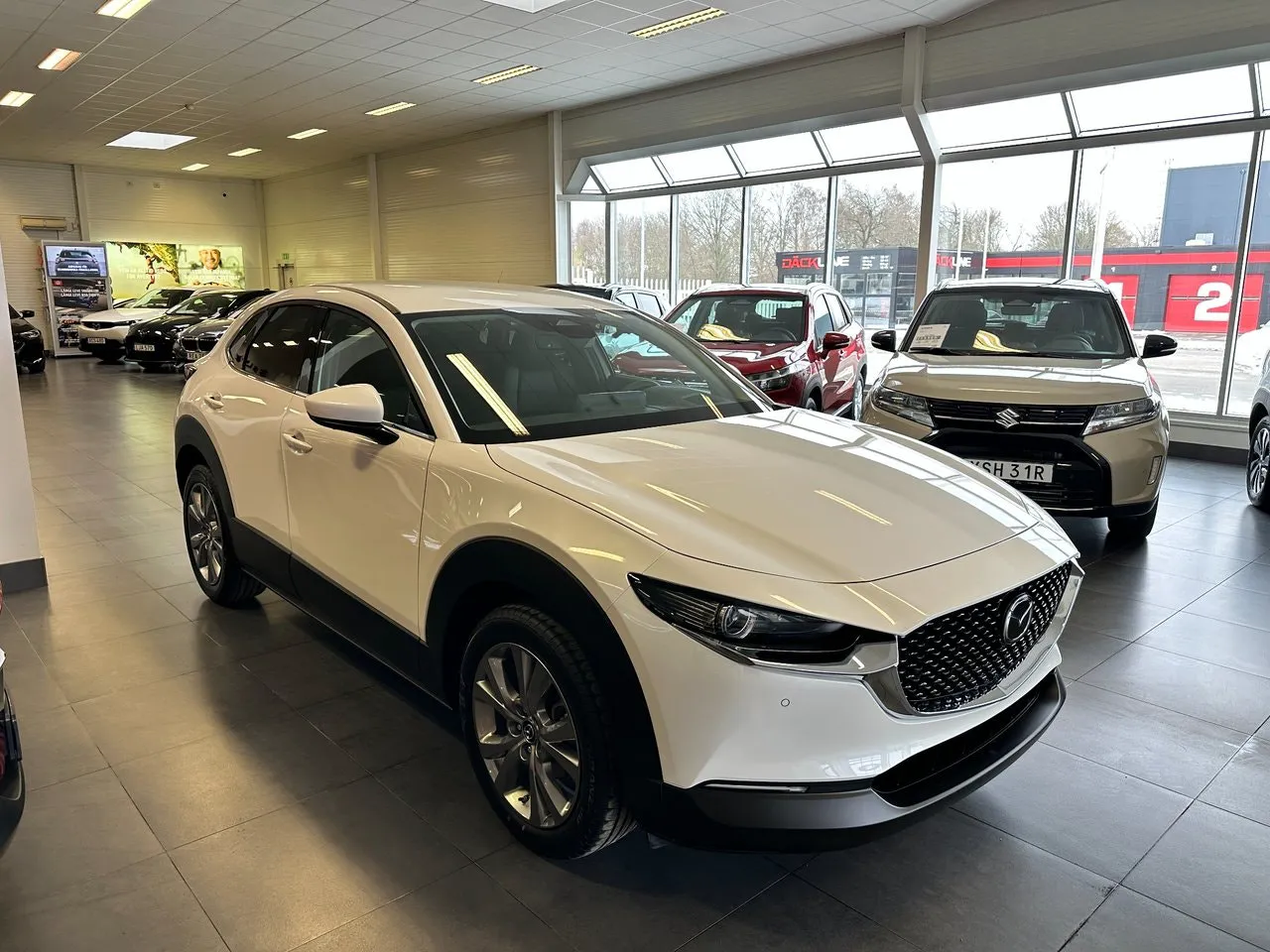 Vehicle image 3