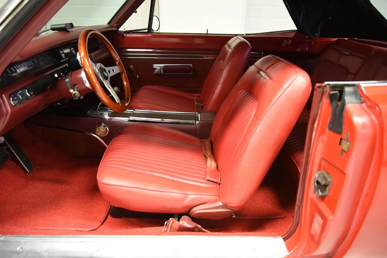 Vehicle image 20