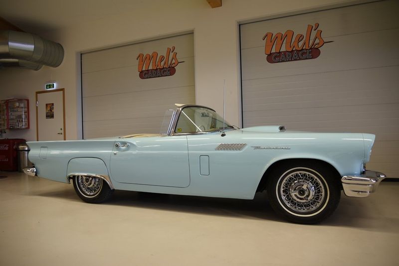 Ford Thunderbird bild 34