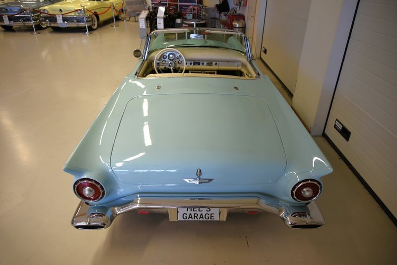 Ford Thunderbird bild 8
