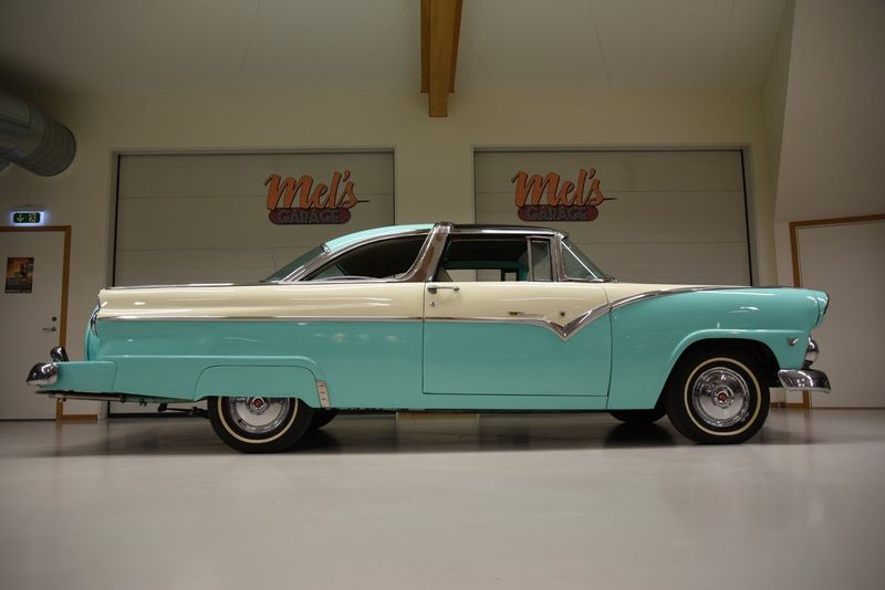 Ford Fairlane bild 33