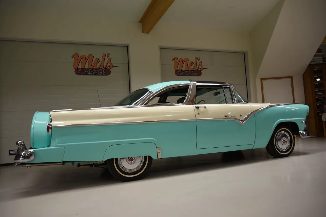 Vehicle image 31