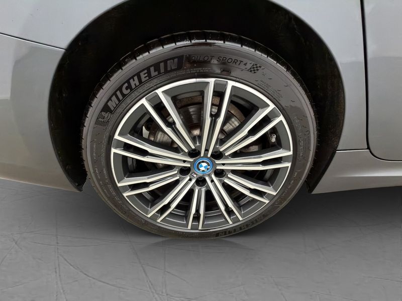 BMW 330 bild 29