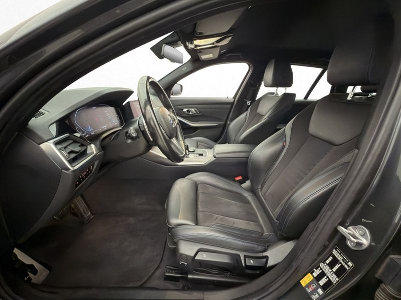 BMW 330 bild 10