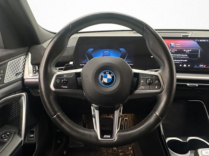 BMW iX2 bild 13