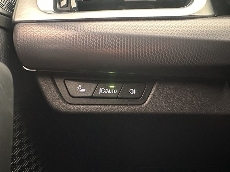 BMW iX2 bild 14