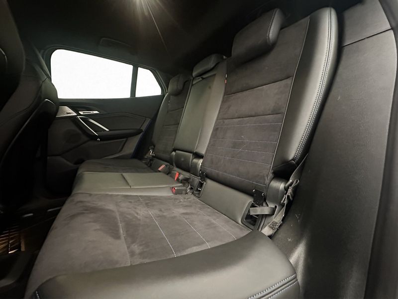 BMW iX2 bild 30